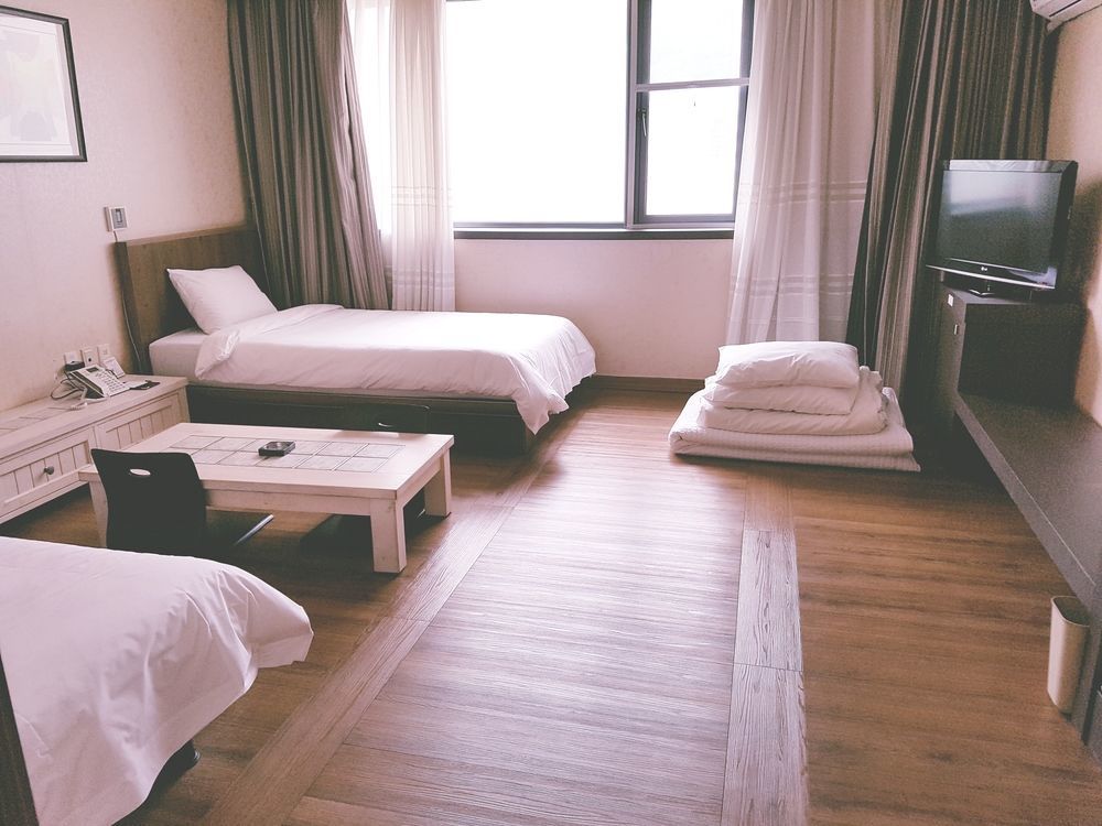Dawn Beach Hotel Busan Bagian luar foto