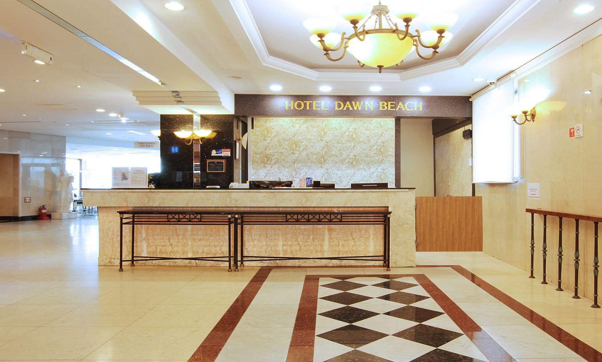 Dawn Beach Hotel Busan Bagian luar foto